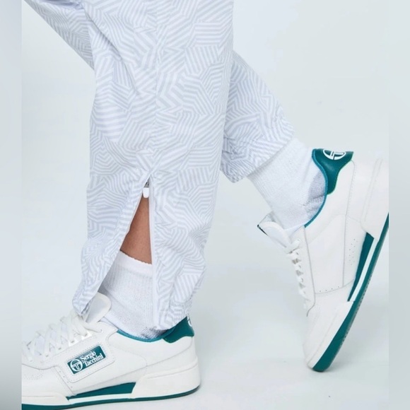 Sergio Tacchini Tracksuit women’s XS Dazzle Jacket Pants White & grey set - Picture 2 of 10